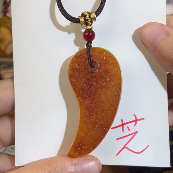 定制琥珀未镶嵌琥珀