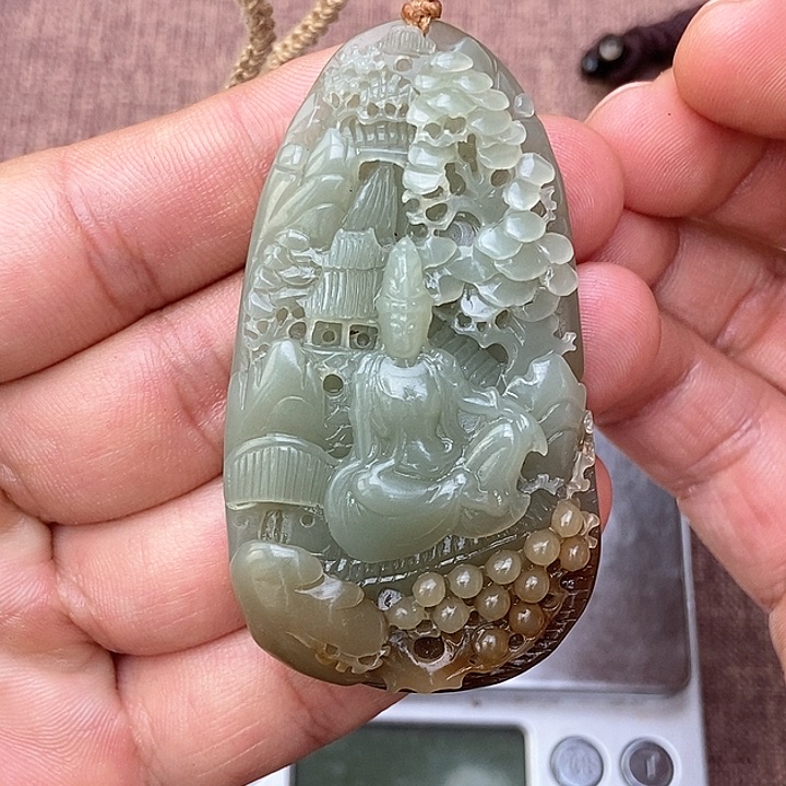 和田玉颈饰未镶嵌