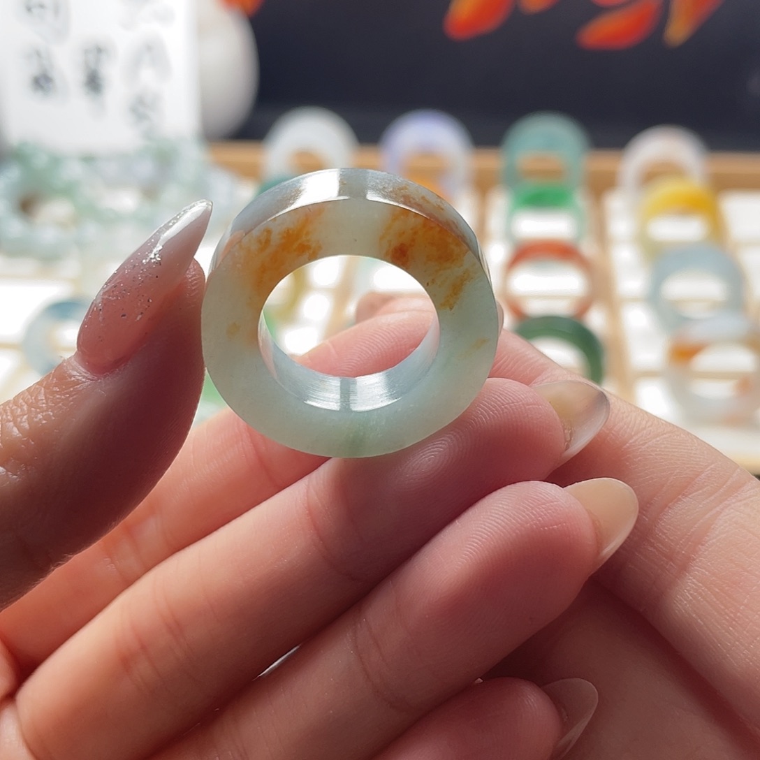 定制翡翠未镶嵌12-22