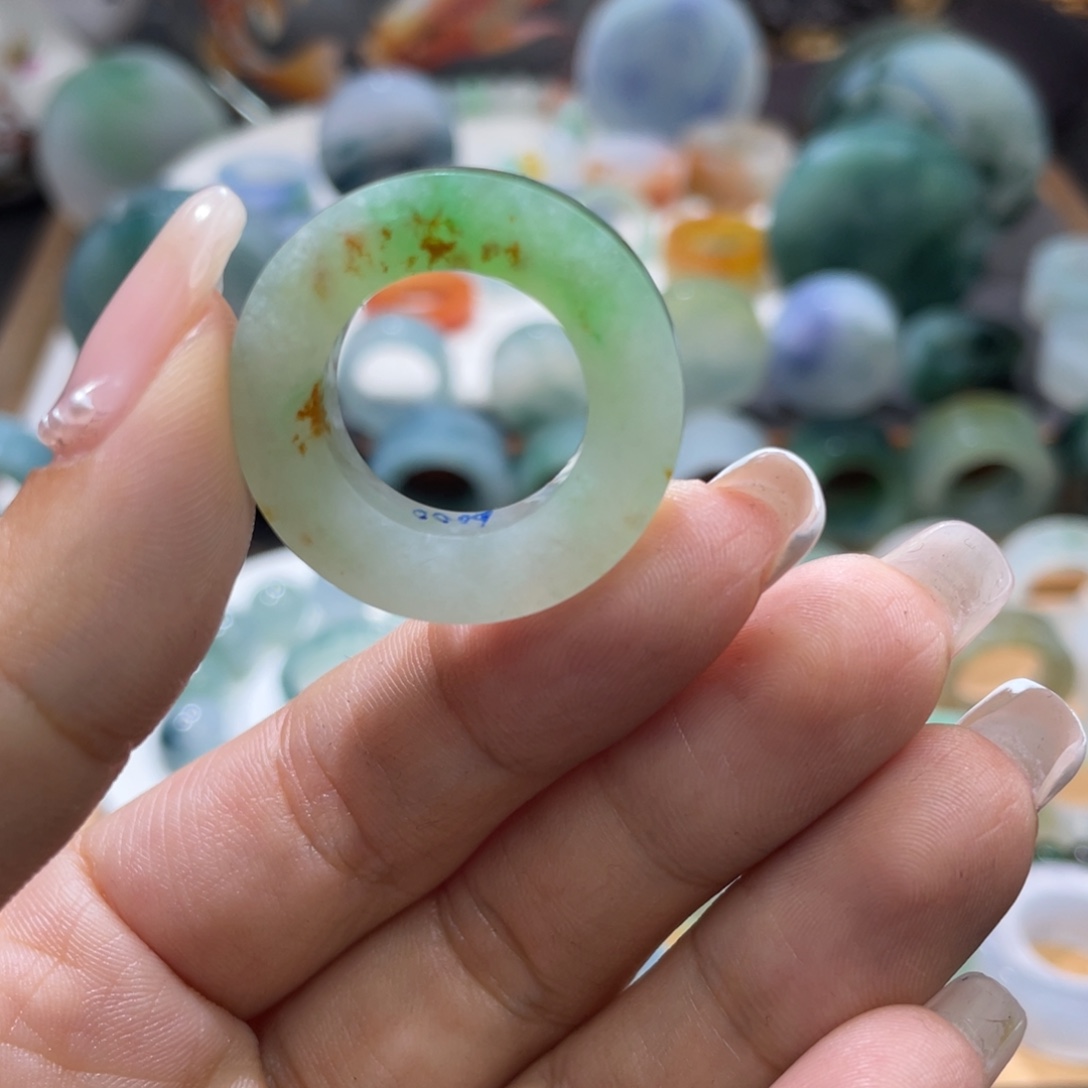 定制翡翠未镶嵌天然翡翠