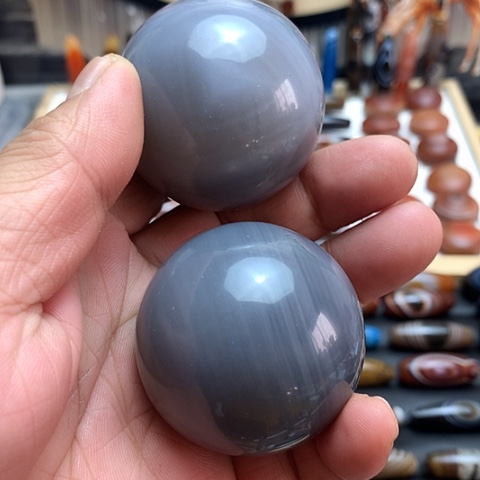 玛瑙/玉髓颈饰合金