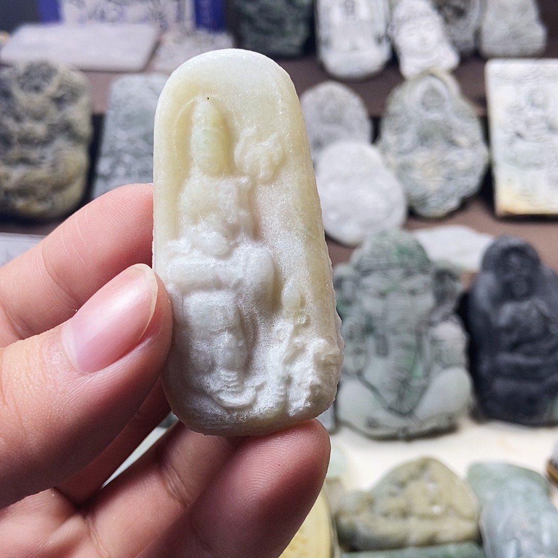 定制翡翠未镶嵌全包