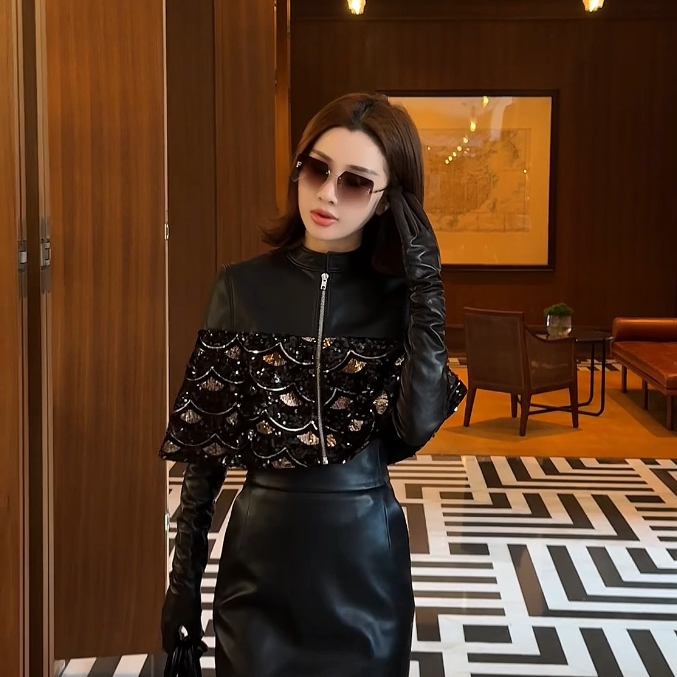 LUXURYMEMO【美人鱼】财阀千金炸街战袍高定妇晚宴C位披风上流高