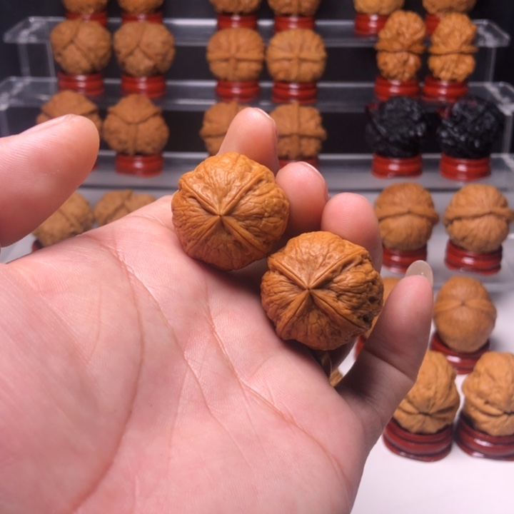 文玩核桃把件不****脑1四棱