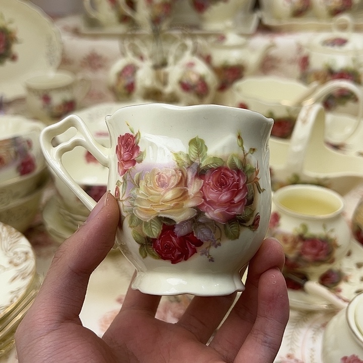 陶瓷两个陶瓷陶瓷