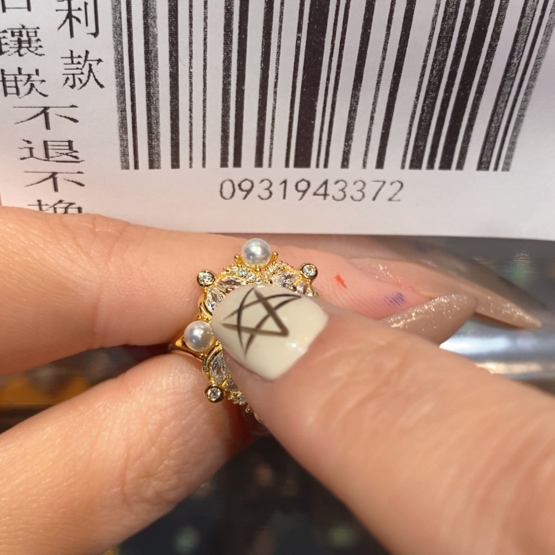 欧泊欧泊戒指银S925镶嵌埃****姐