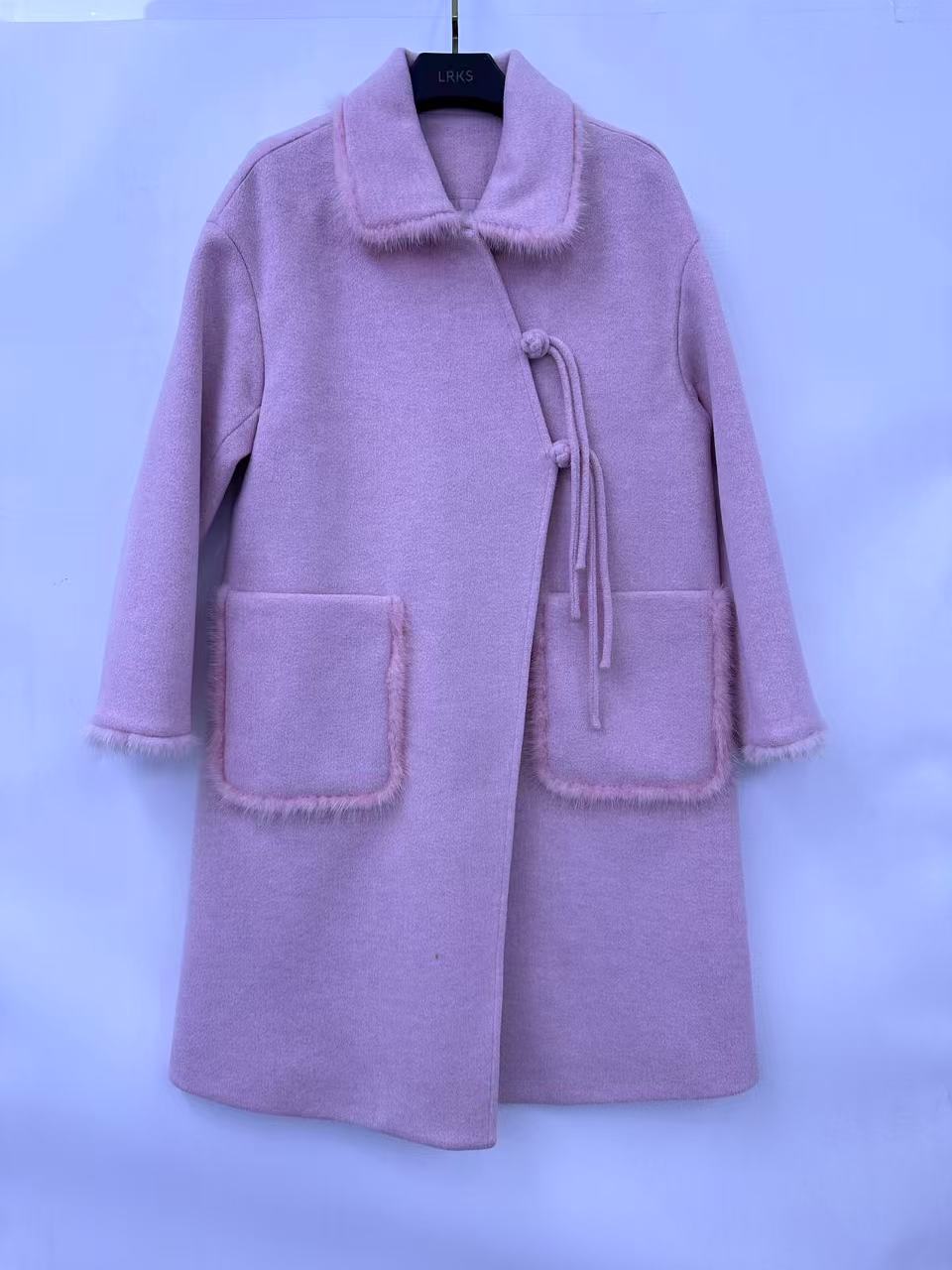 翻领大口袋斜襟羽绒大衣 814284