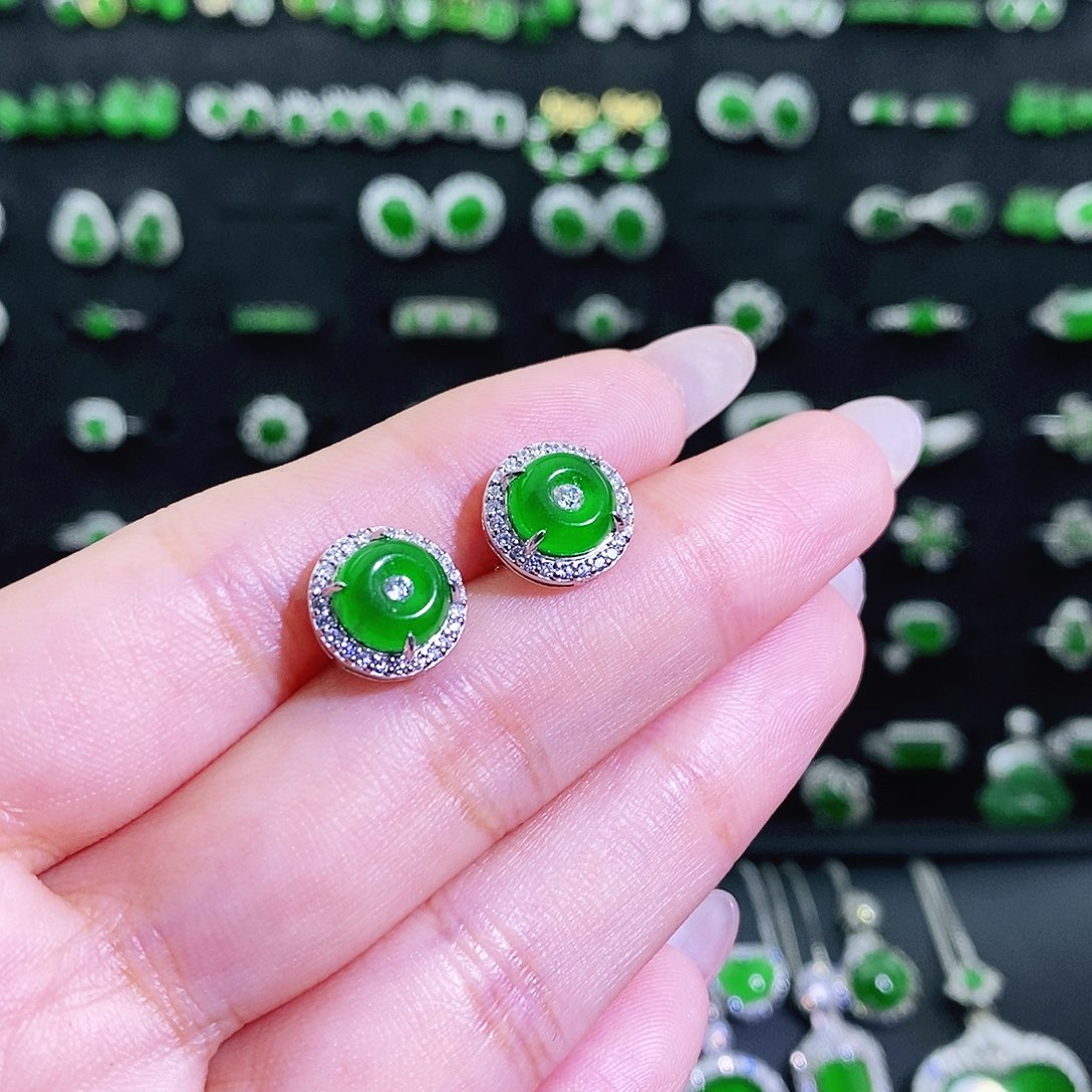 翡翠银S925镶嵌耳饰多样性