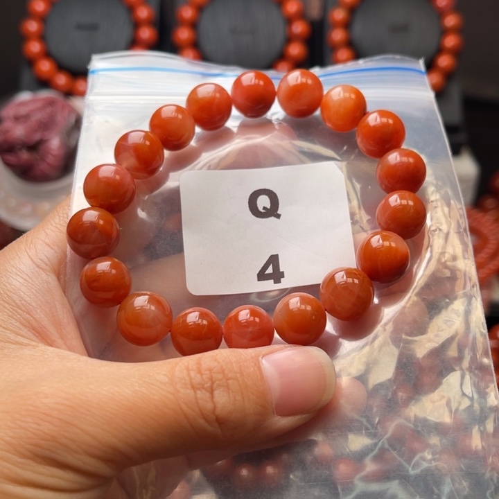 南红玛瑙未镶嵌多样性发货默认微瑕称重11mm