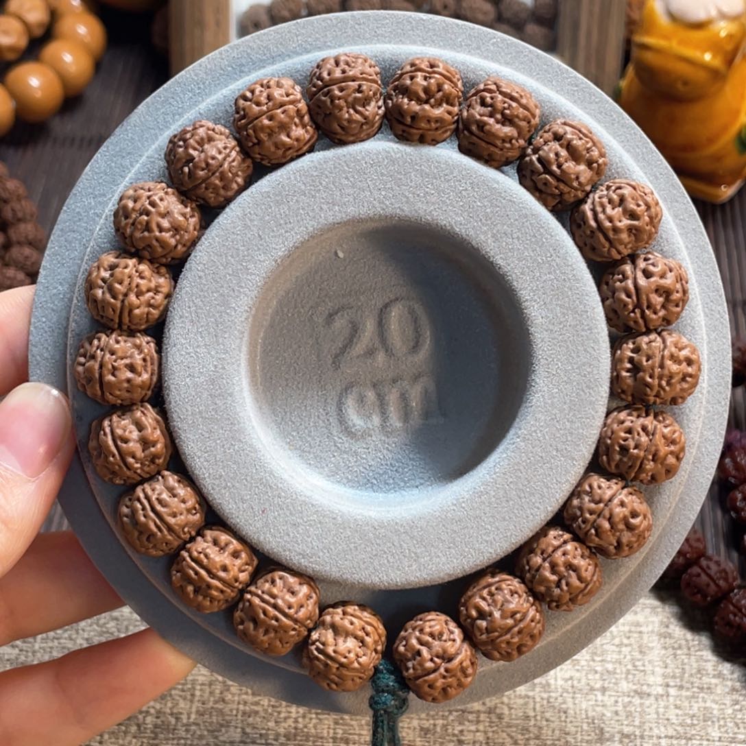 金刚菩提吊坠喜*～老树王