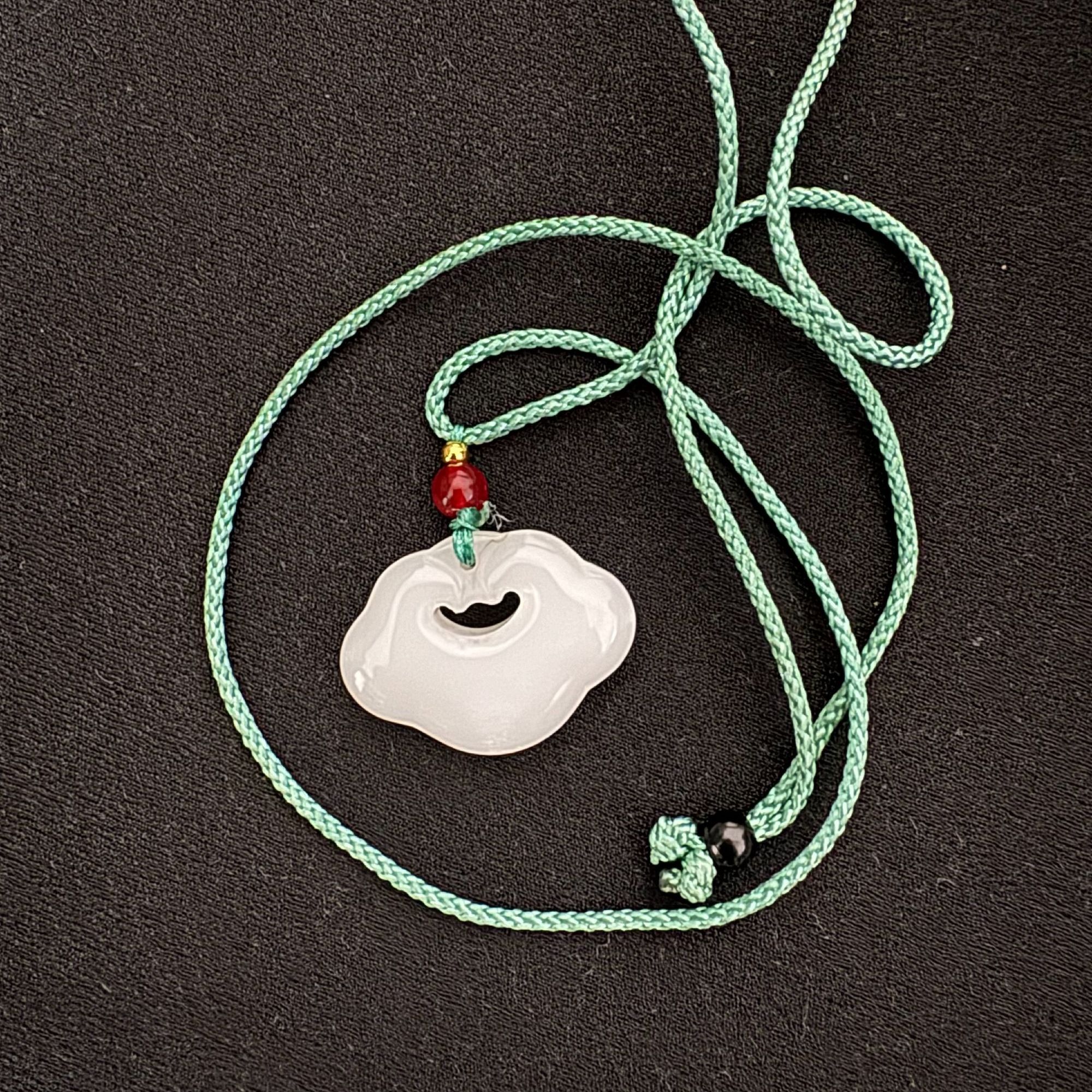 嘻【闪购商品】白玉挂件3