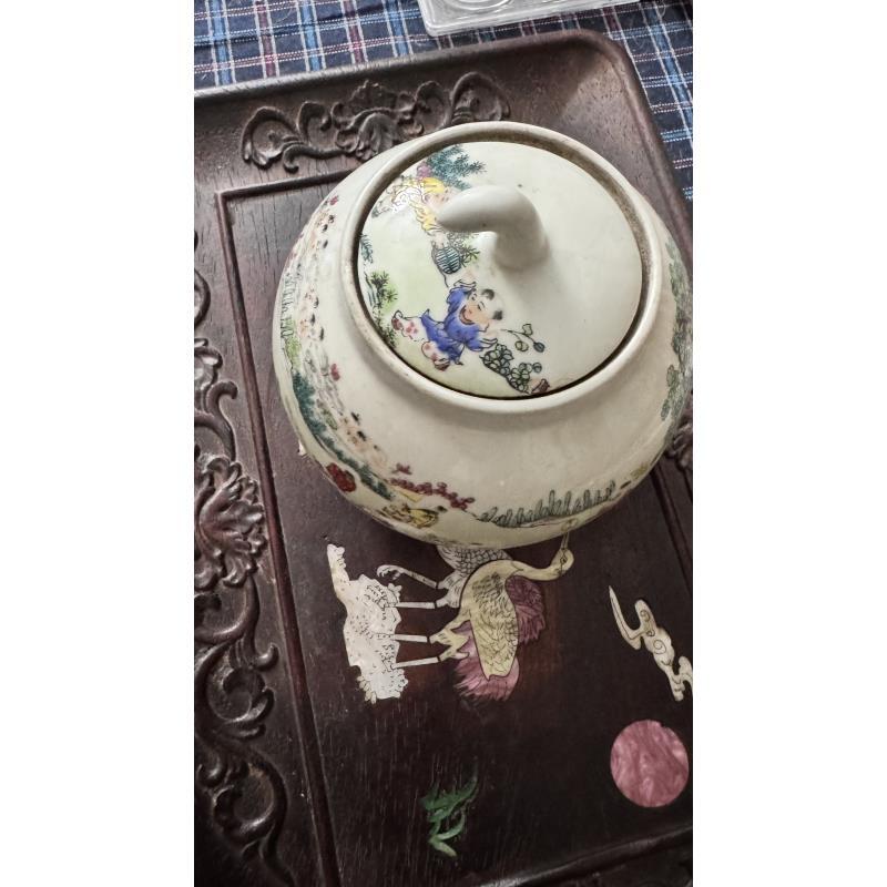 家居饰品  带盖罐 +100多圆 家居仿古摆件工艺品