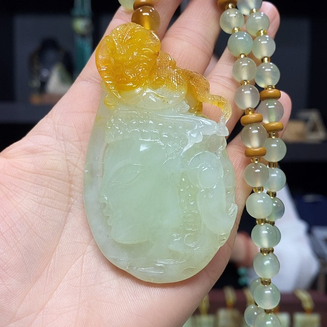 岫玉挂件吊坠未镶嵌