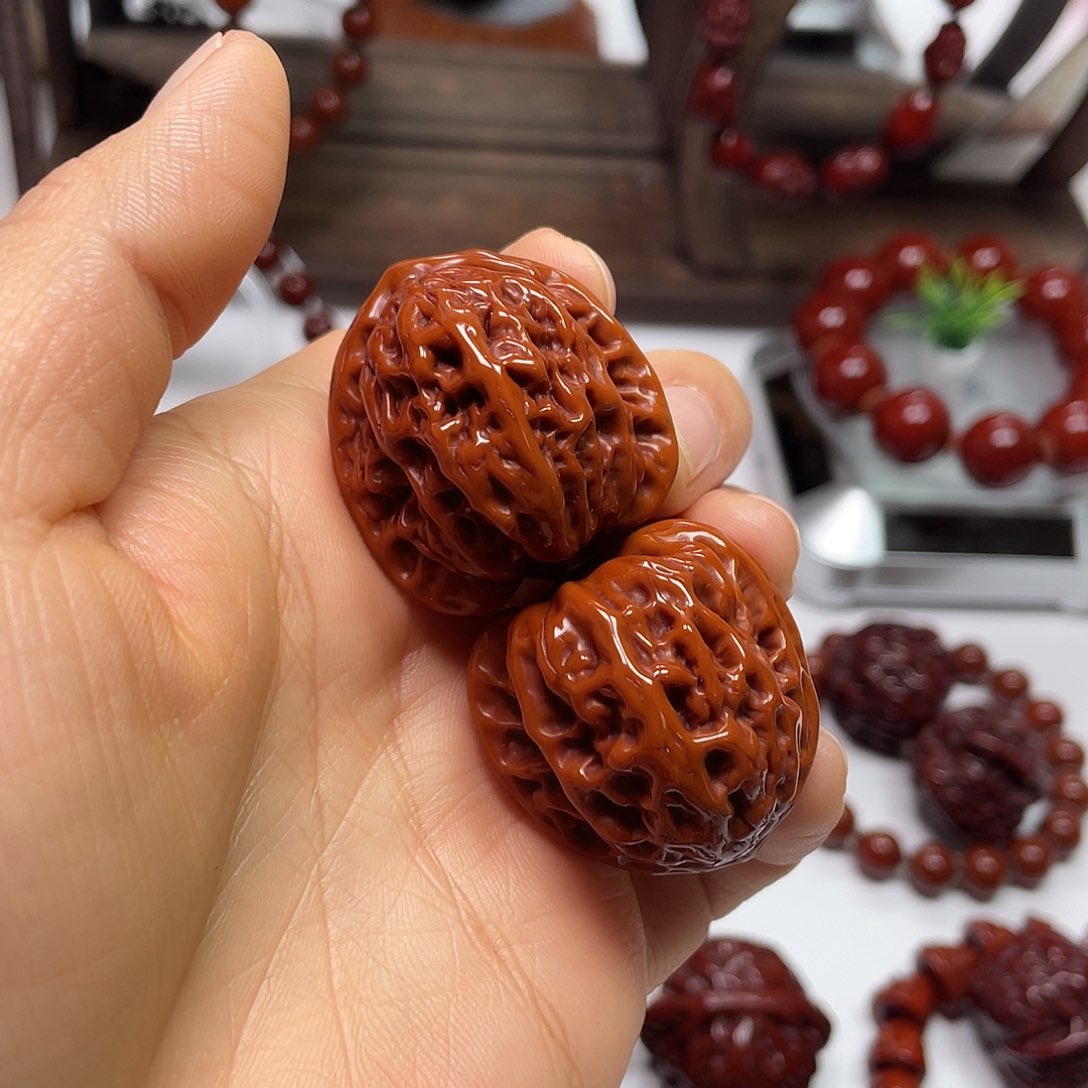 巴**星核桃白蛇谷尺寸34