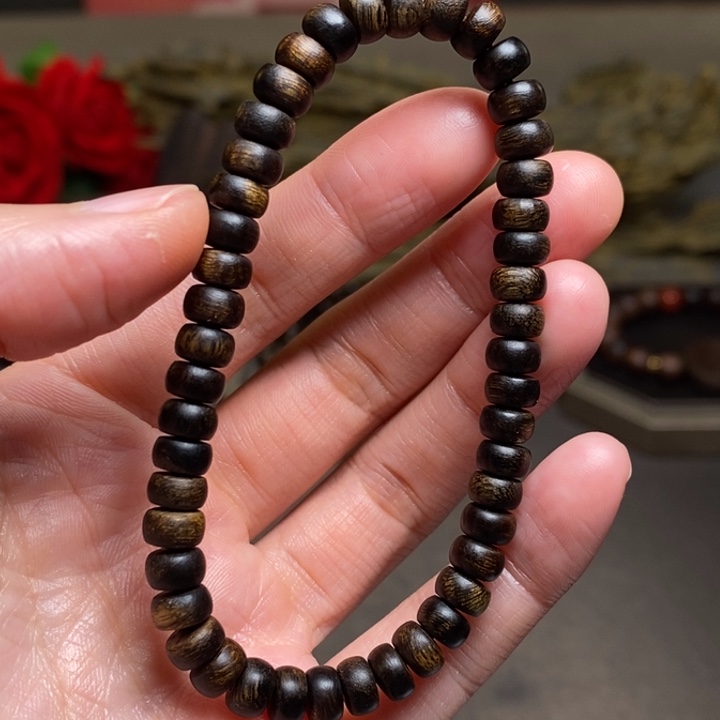 沉香手串越南芽庄紫琪瘤疤算盘珠0.6