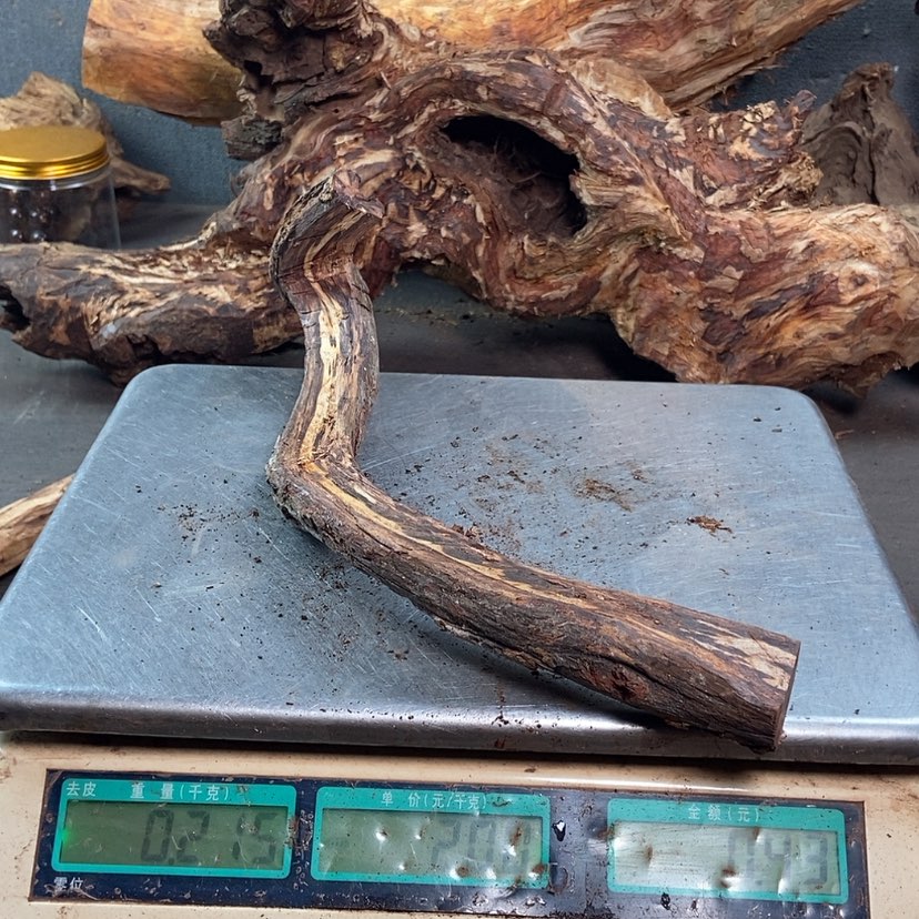 【闪购商品】黄花梨/降香黄檀唐*芦