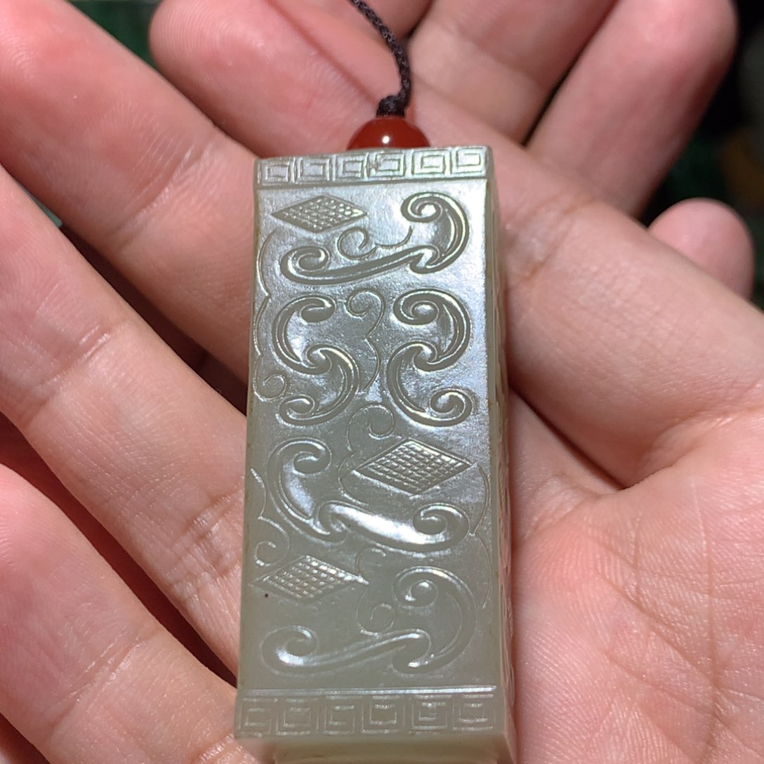 和田玉（糖玉）挂件未镶嵌青*