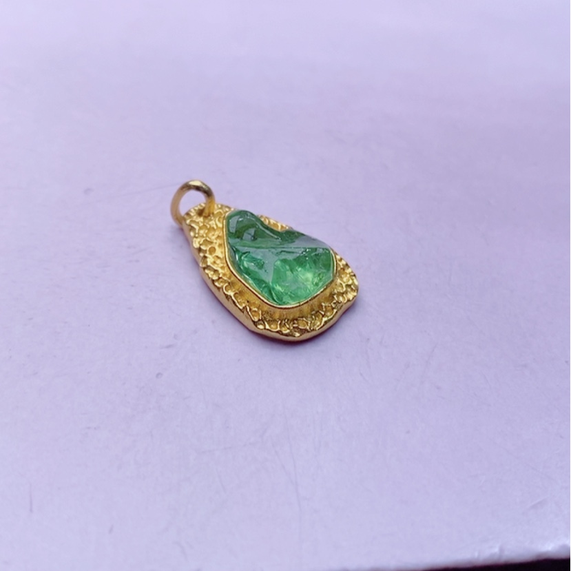 【闪购商品】碧玺颈饰18K金镶嵌碧玺吊坠