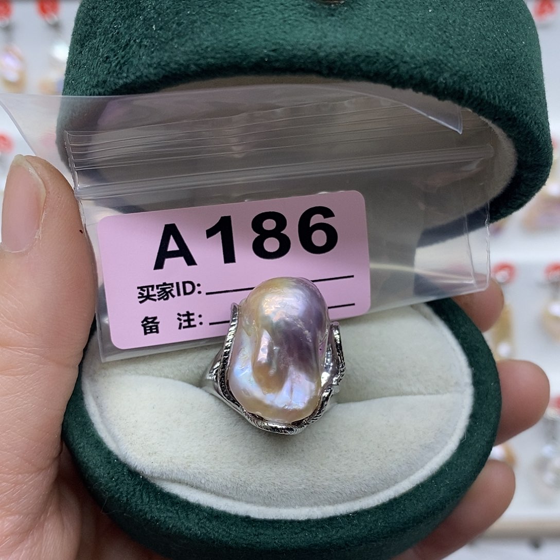 未镶嵌淡水珍珠颈饰