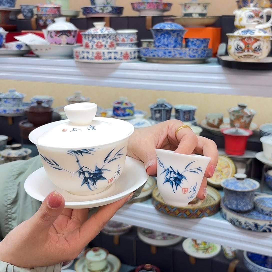 盖碗里的水煮开后放