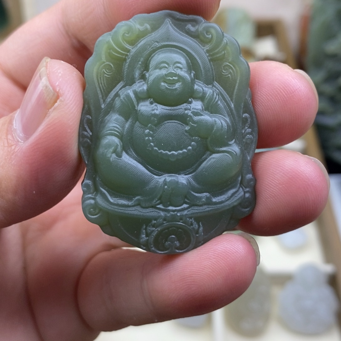 和田玉未镶嵌颈饰