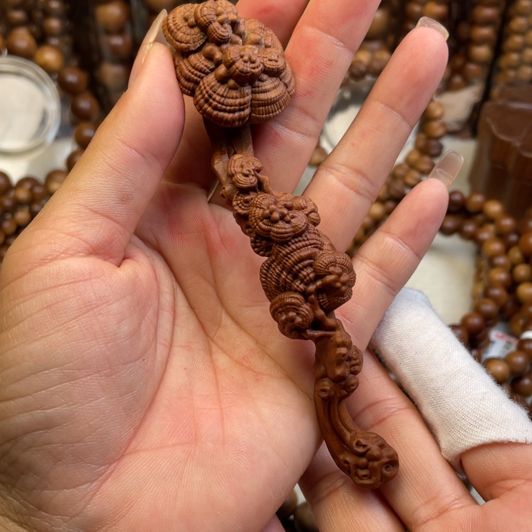 檀香木把件印度老山檀香如意