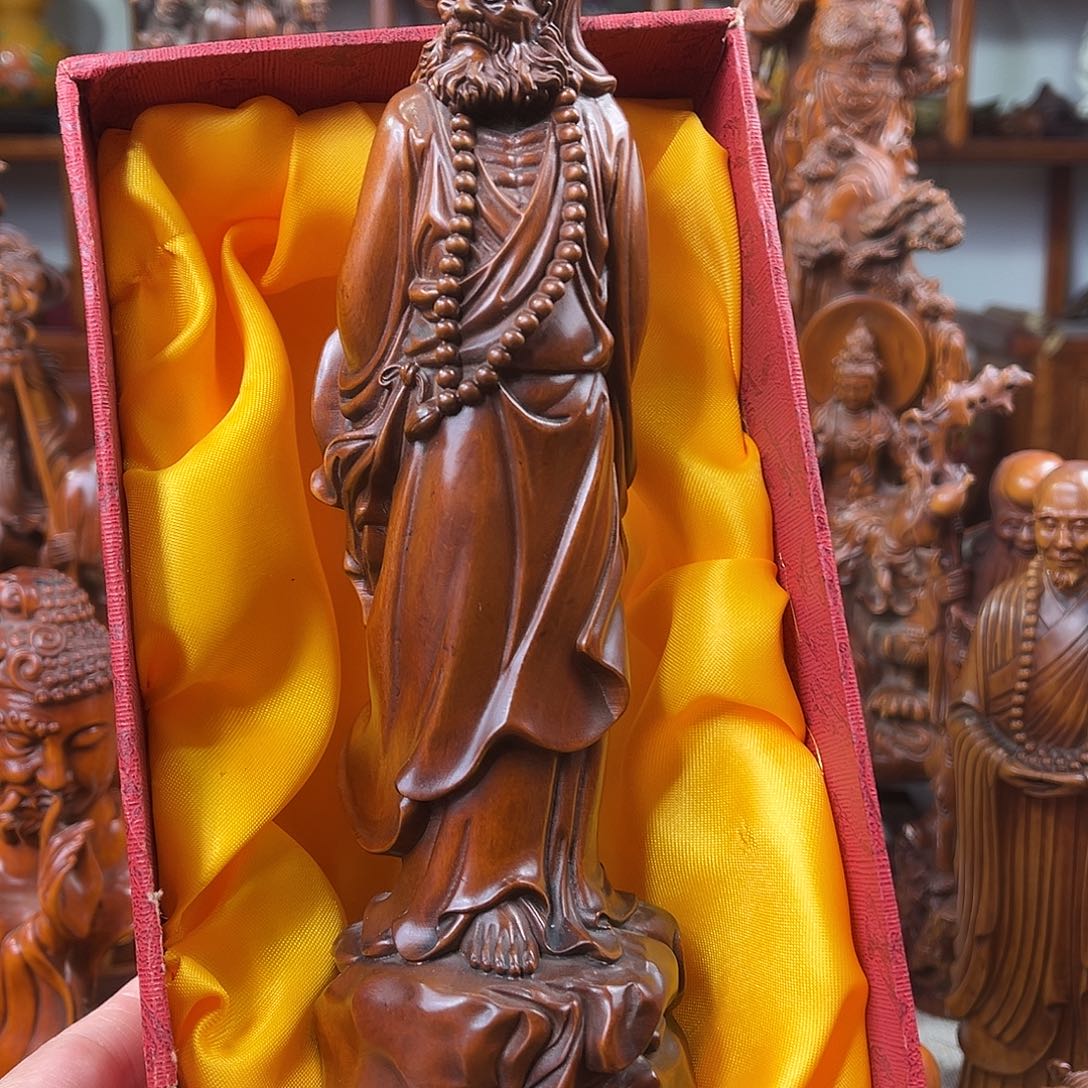 黄杨木黄杨木雕刻高度21厘米