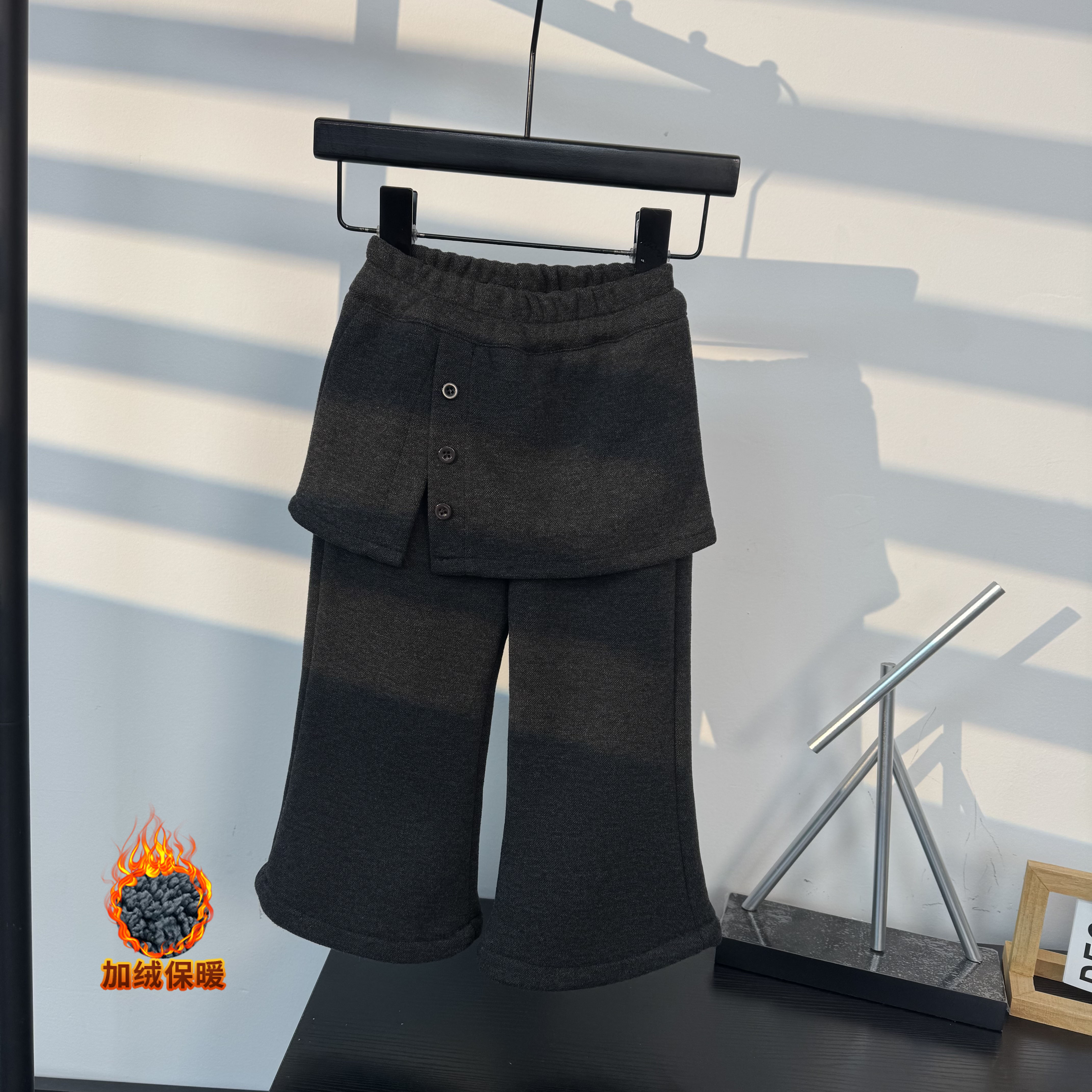 女宝宝加绒微喇屁帘裤设计感休闲裤2025冬款时尚加绒加厚百搭长裤