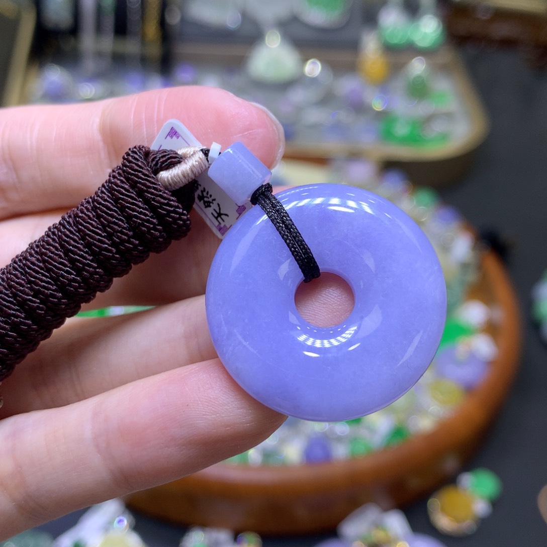 翡翠颈饰未镶嵌翡翠吊坠项链