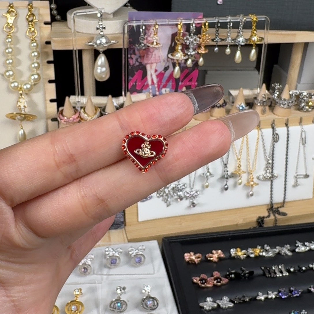 合成立方氧化锆铜合金合金红色爱心耳钉