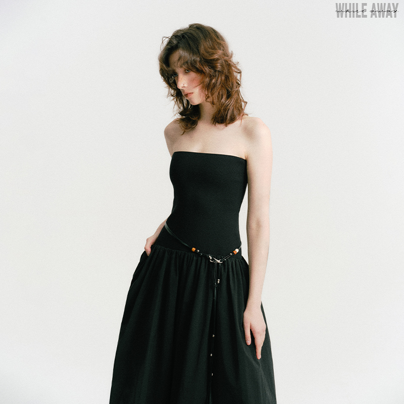 WHILE AWAY*Tube Dress 弹力修身罗纹抹胸连衣裙花苞裙两穿