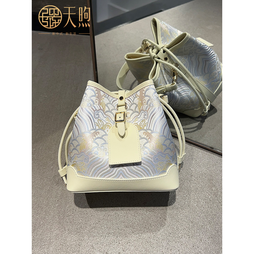 Pmsix非遗织金织锦新中式国风发财桶斜挎单肩手提女包水桶包
