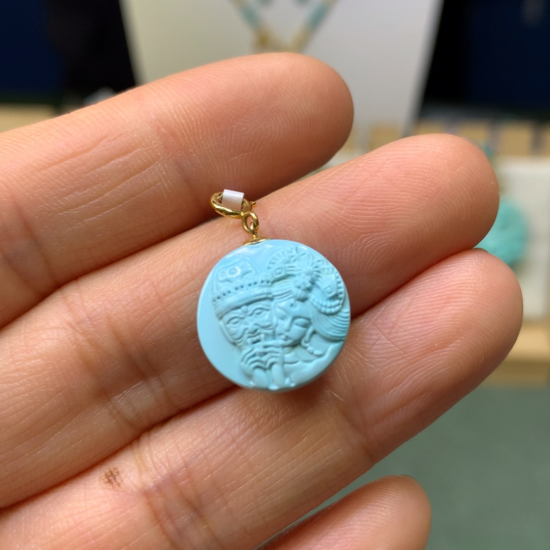 绿松石挂件18K金镶嵌