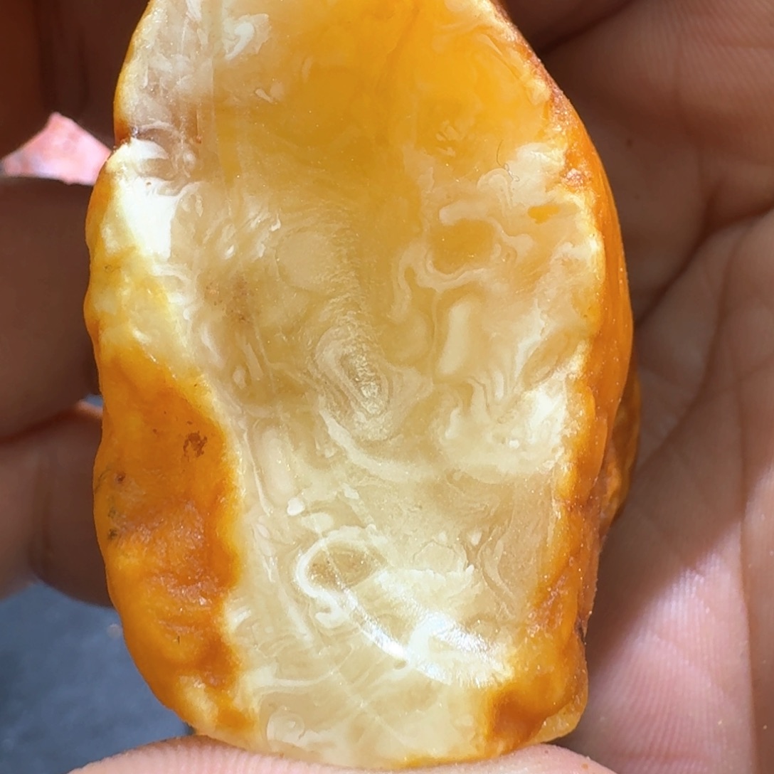 定制琥珀未镶嵌龍专拍