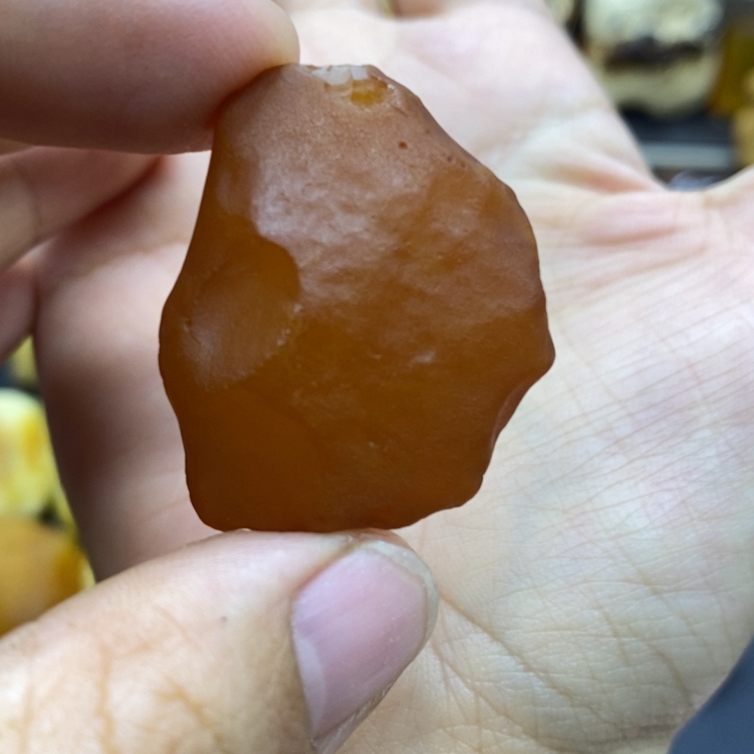 定制琥珀蜜蜡原石