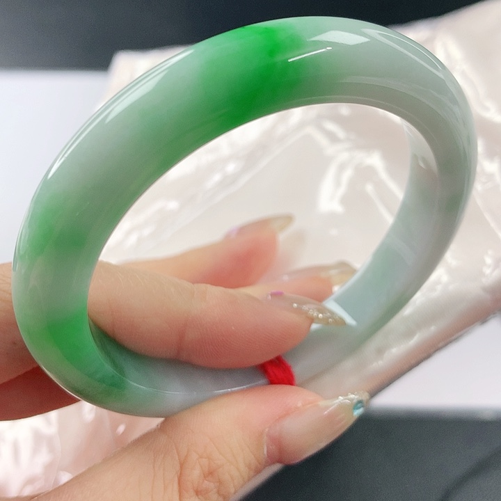 未镶嵌手镯翡翠，354