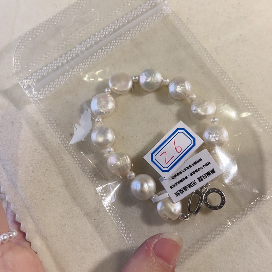 淡水珍珠耳饰未镶嵌