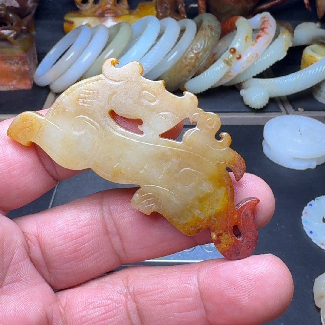 和田玉挂件未镶嵌