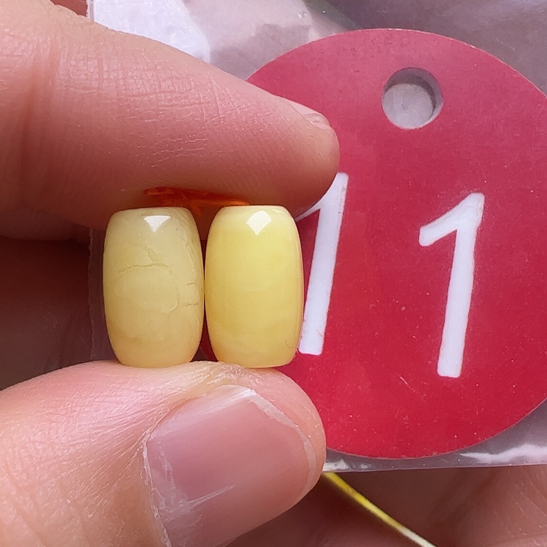 蜜蜡未镶嵌珠宝奇石6.8m m