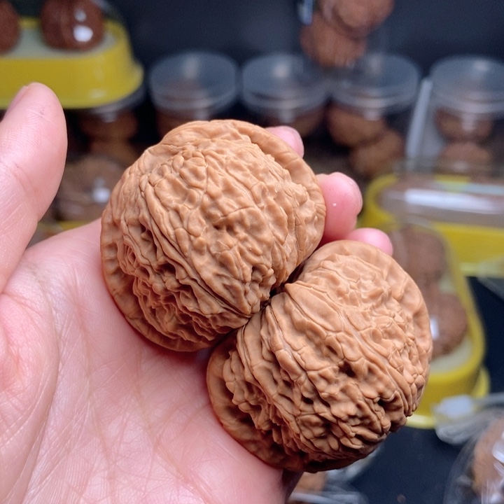 文玩核桃吊坠宠****店白狮子45尺