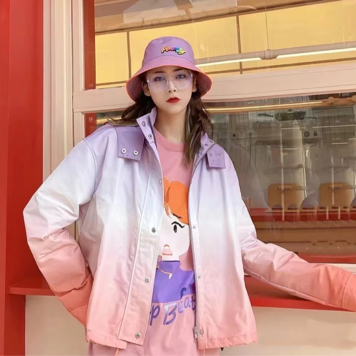 不支持退换 5400489 时尚渐变色连帽工装户外短外套女