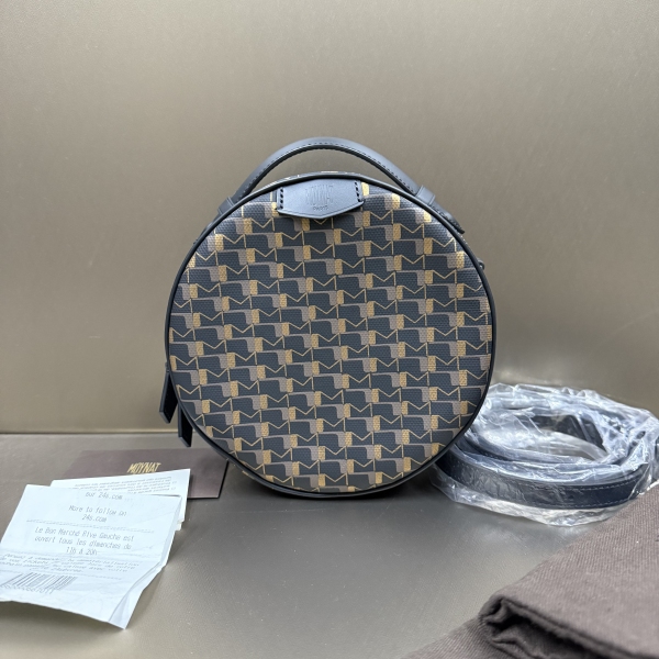 99新/摩奈/包包/市场价13500/250213XL0028