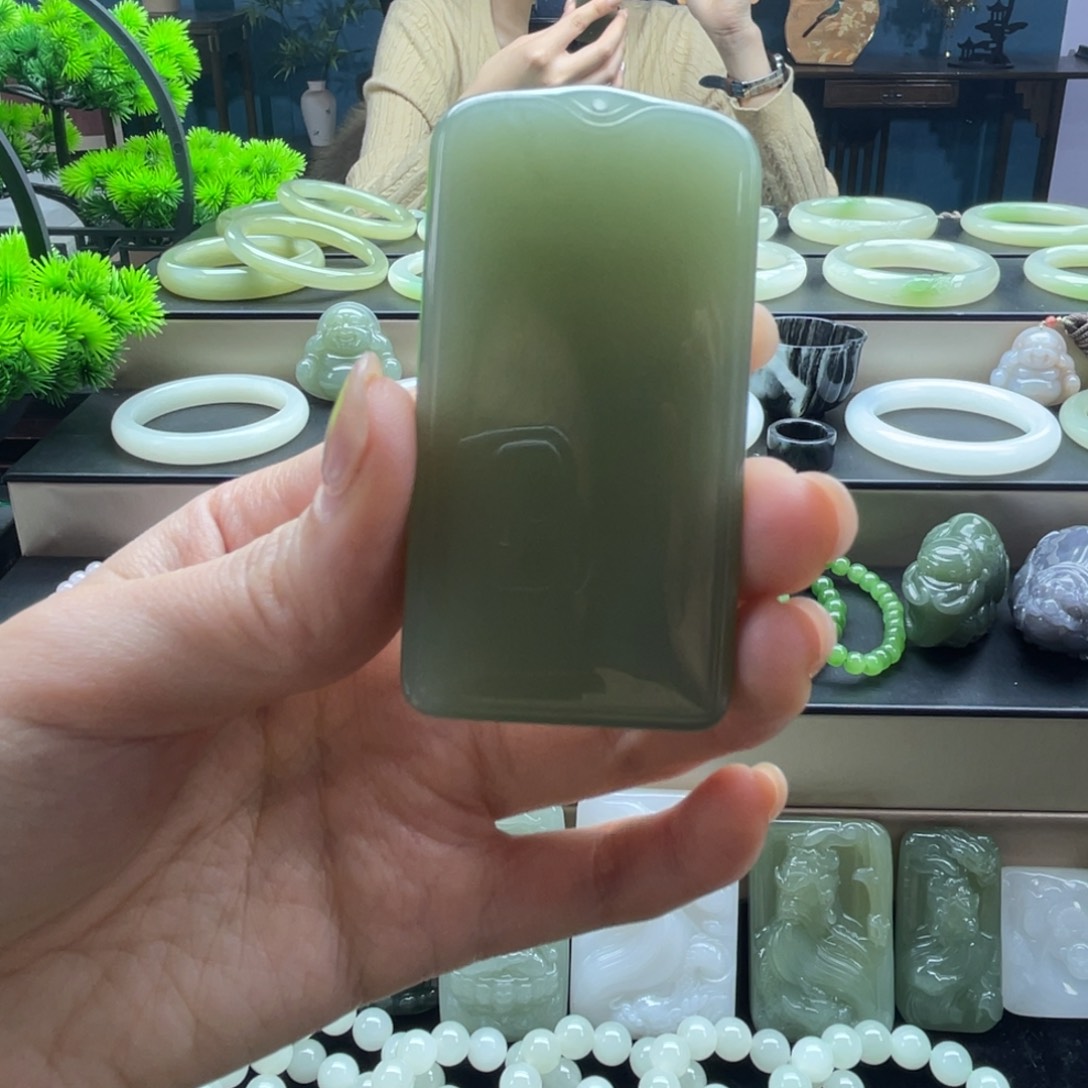 和田玉未镶嵌吊坠(不含链)青海无事牌