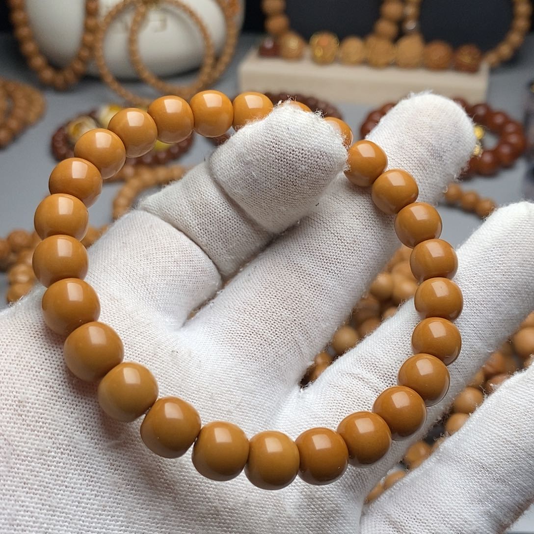 文玩核桃吊坠懒**：老型