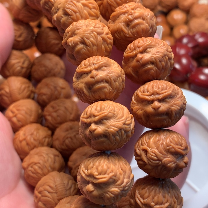 【闪购商品】猴头核桃手串杨****）悟空