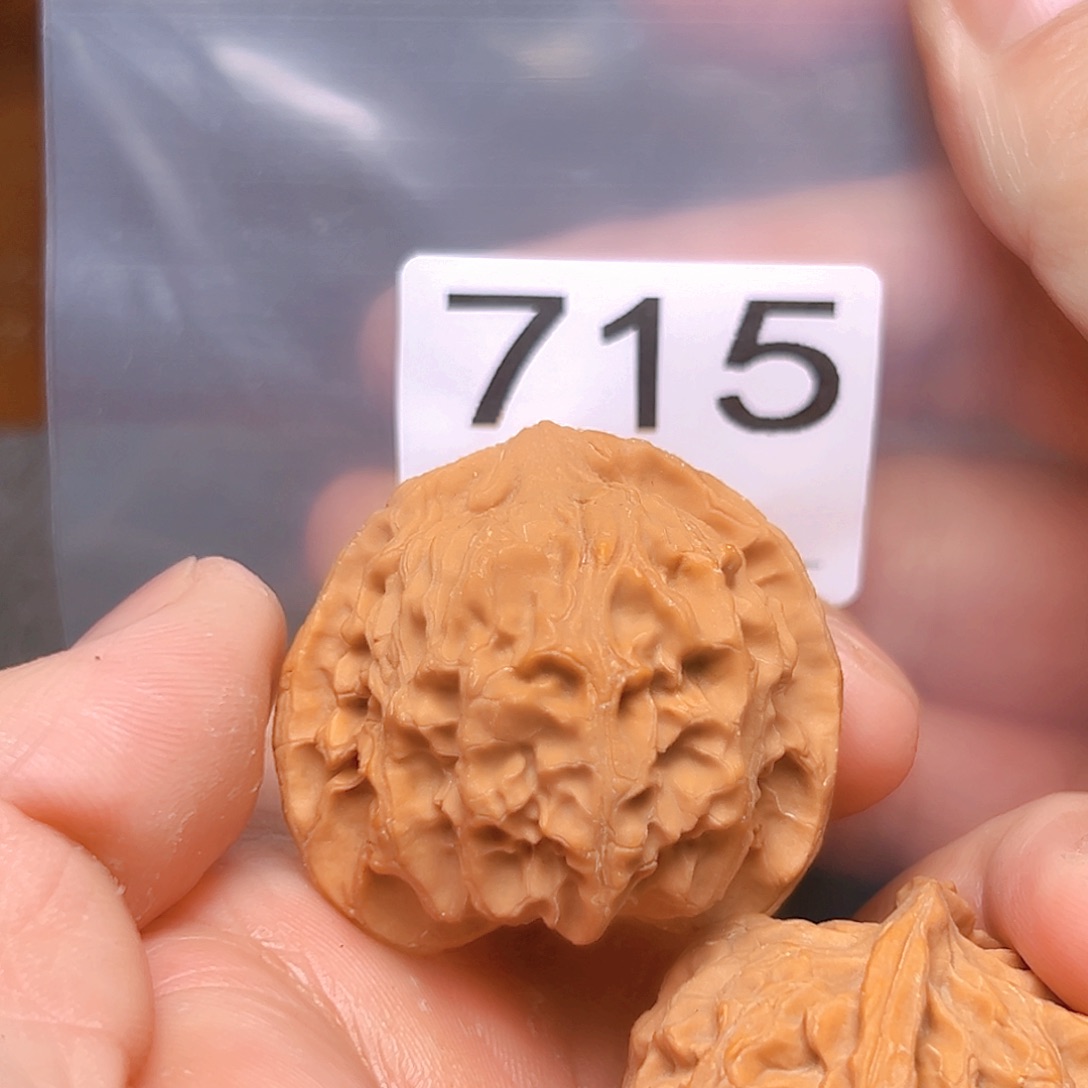 文玩核桃吊坠40苹果园