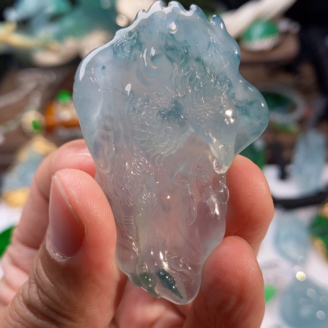 翡翠颈饰未镶嵌大展鸿图