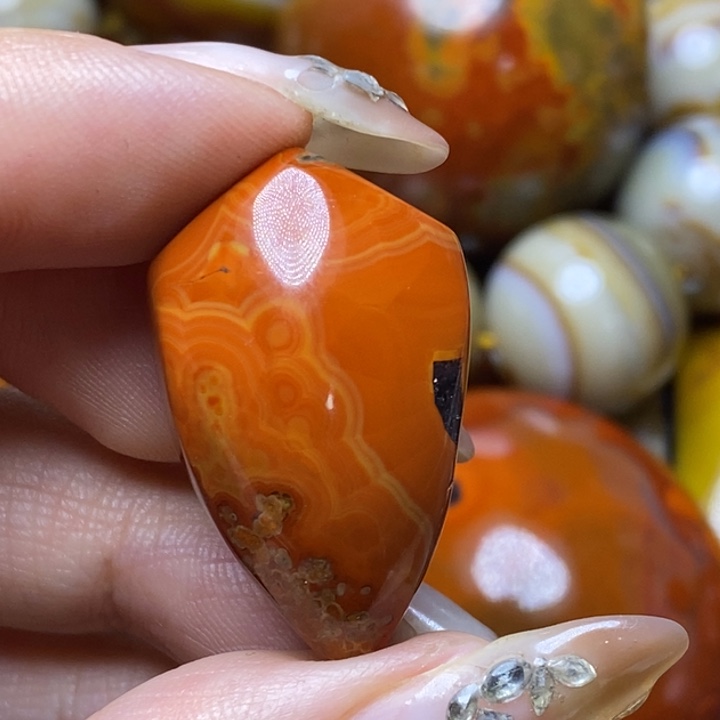 玛瑙/玉髓颈饰未镶嵌