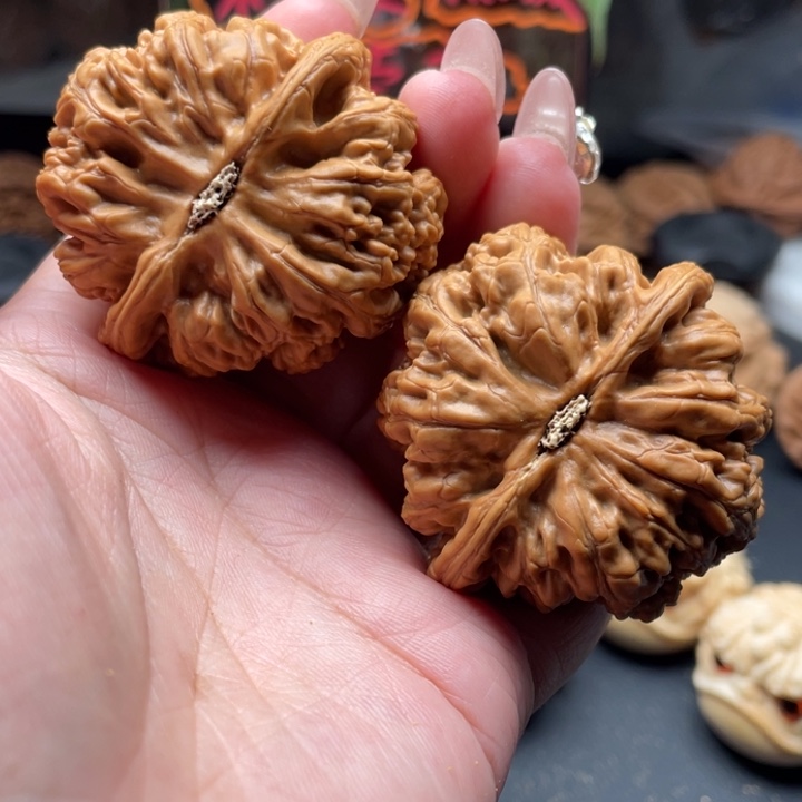 把件文玩核桃启*粗筋