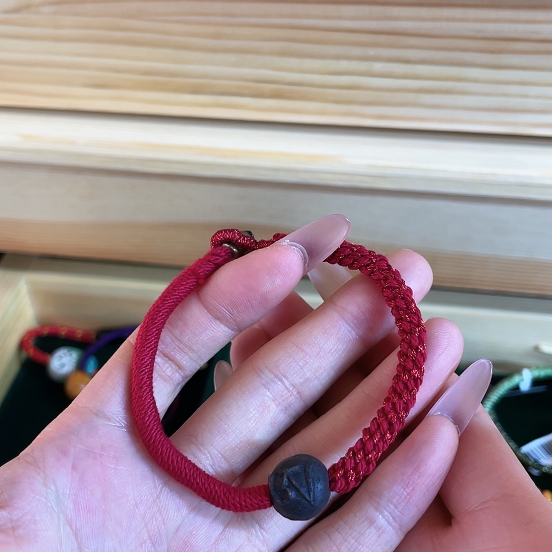 配饰配饰配饰配饰